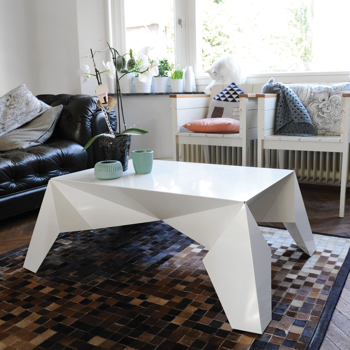 Sputnik table (DOWNLOAD)