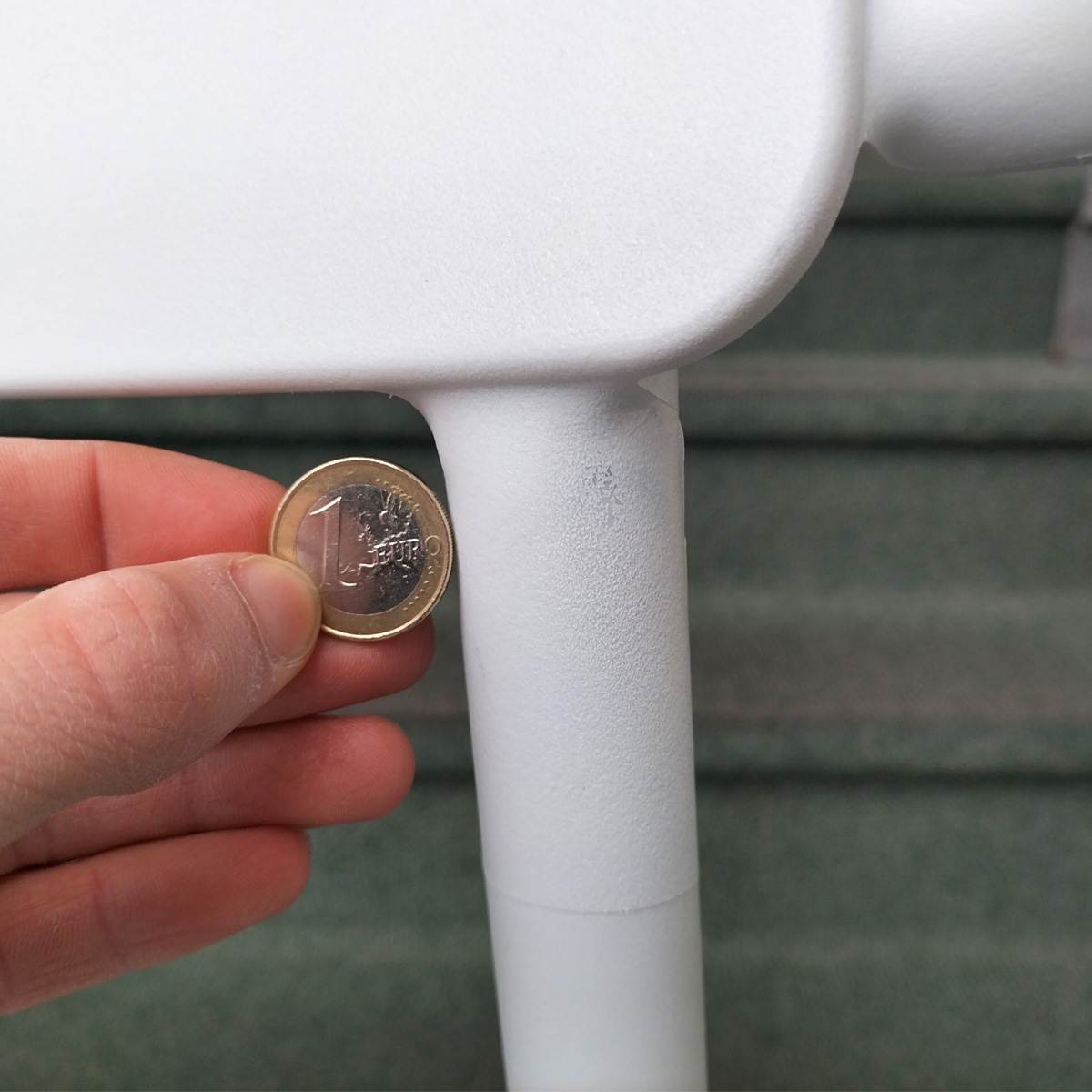 Outo arm chair - white #OUTLET#